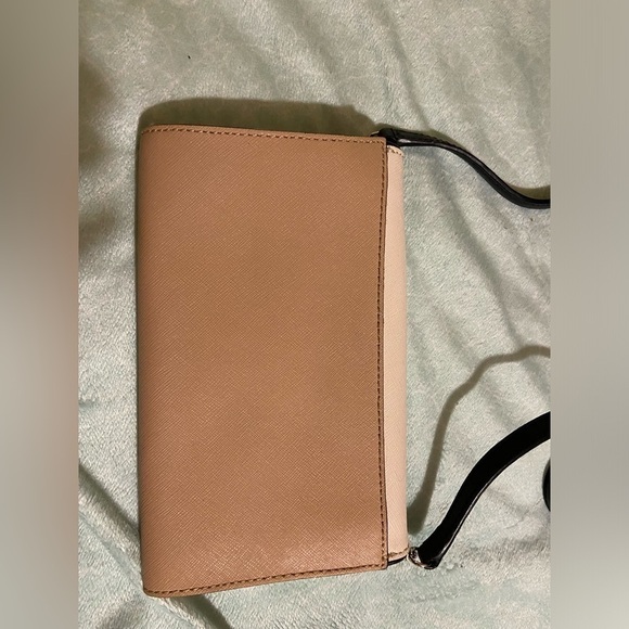 Kate spade  small purse - Picture 7 of 8